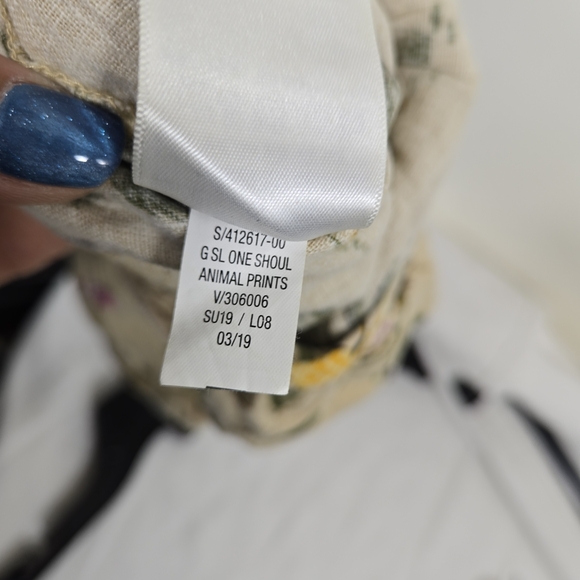 Old Navy Baby Girls Tan Tropical Animal Safari Ruffled One-Shoulder Romper 3-6M - Picture 9 of 9